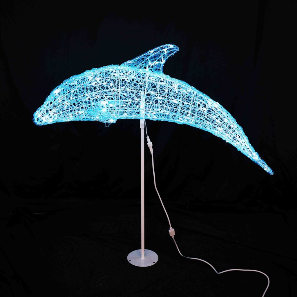 「躍動感のあるイルカ3Dイルミネーションライト。透明感のある光が、屋外イベントや水族館の演出に最適。」